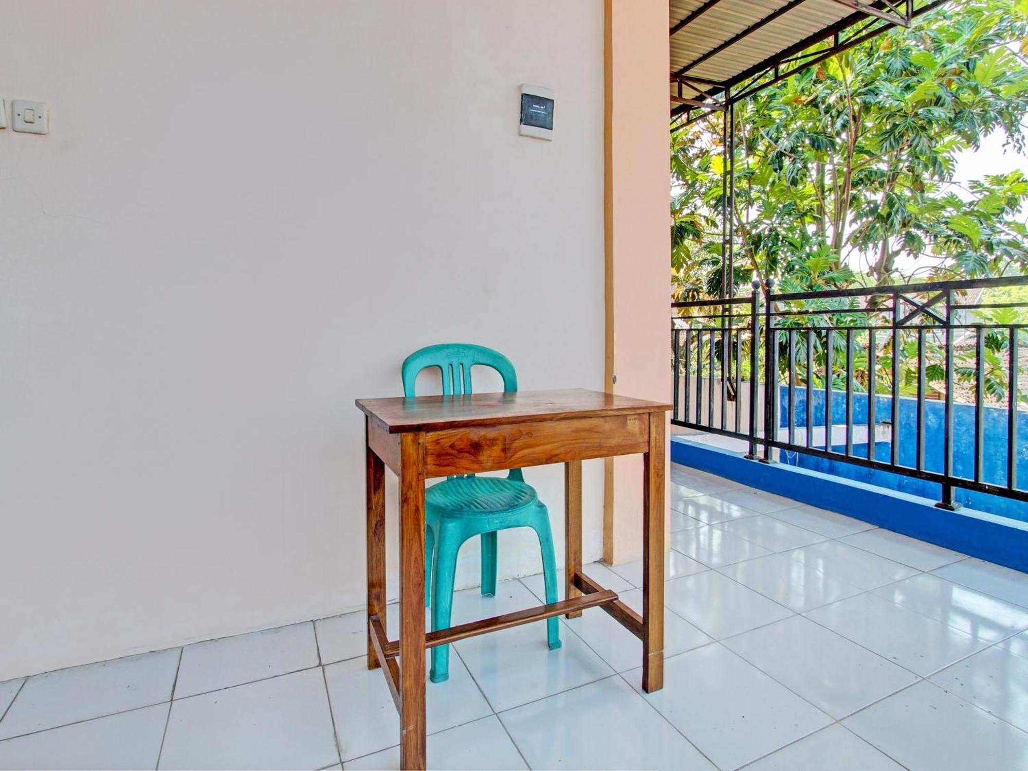 Spot On 93020 Rumah Singgah Ganjuran Bantul Exterior foto